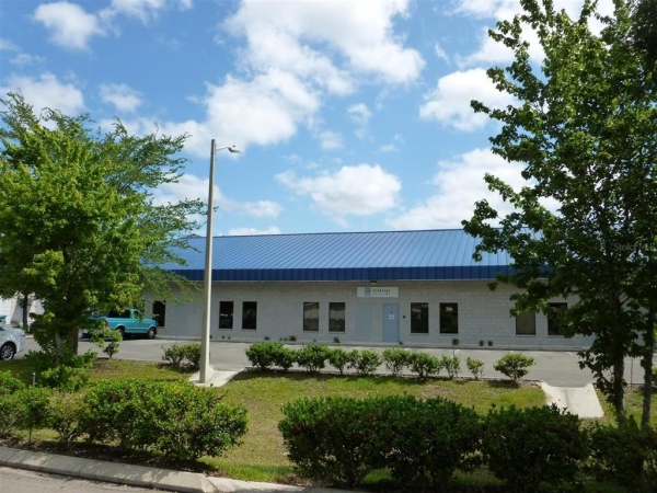 Listing Image #1 - Industrial for lease at 4585 NW 6th Street , D, Gainesville FL 32609