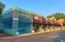 Retail property for lease in Winfield, IL