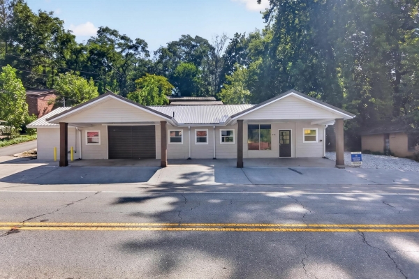 Listing Image #1 - Retail for lease at 520 Reinhardt College Parkway, Canton GA 30114