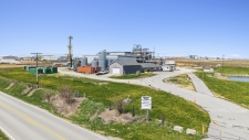 Industrial property for lease in Clinton, IA