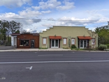 Retail property for lease in Phoenix, OR