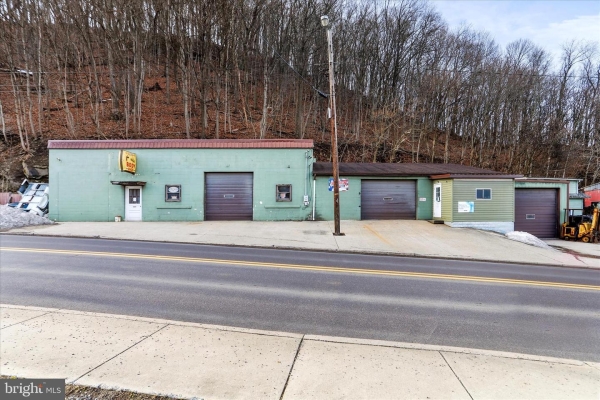 Listing Image #3 - Industrial for lease at 250 ARMSTRONG ST, KEYSER WV 26726 Listing Image #3 - Industrial for lease at 250 ARMSTRONG ST, KEYSER WV 26726