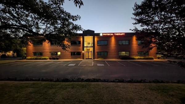Listing Image #1 - Office for lease at 20055 SW Pacific Hwy, Sherwood OR 97410 Listing Image #1 - Office for lease at 20055 SW Pacific Hwy, Sherwood OR 97410