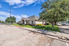 Listing Image #3 - Office for lease at 7110 Sanger Ave, Woodway TX 76712
