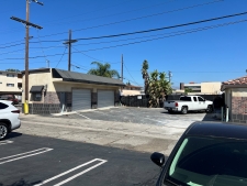 Multi-Use property for lease in Tarzana, CA