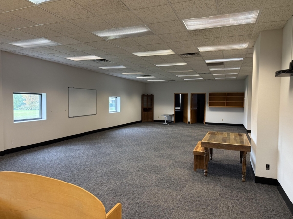 Listing Image #2 - Others for lease at 633 S 20th St, Manitowoc WI 54220 Listing Image #2 - Others for lease at 633 S 20th St, Manitowoc WI 54220