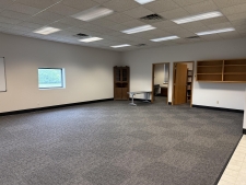 Listing Image #3 - Others for lease at 633 S 20th St, Manitowoc WI 54220
