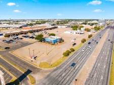 Listing Image #2 - Retail for lease at 408-412 N Valley Mills Dr, Waco TX 76710