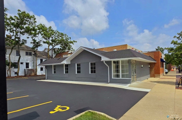 Listing Image #1 - Retail for lease at 325 W Front Street, Wheaton IL 60187 Listing Image #1 - Retail for lease at 325 W Front Street, Wheaton IL 60187