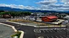 Listing Image #3 - Retail for lease at 433 & 545 E Barnett Road, Medford OR 97501