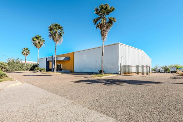 Listing Image #3 - Others for lease at 1641 World Trade Center Lp, Laredo TX 78045
