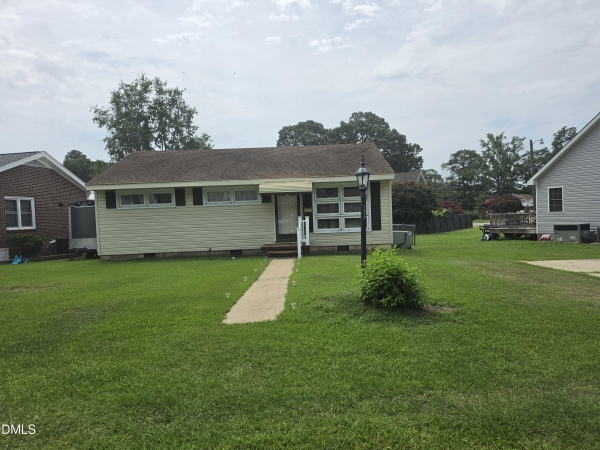 Listing Image #3 - Others for lease at 235 Jefferson Street, Roanoke Rapids NC 27870