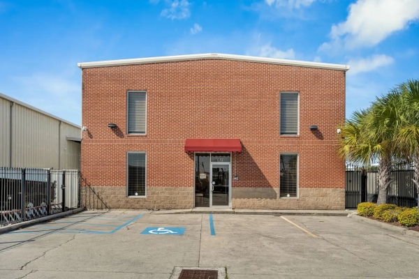 Listing Image #1 - Industrial for lease at 3821 Day Street, Harvey LA 70058 Listing Image #1 - Industrial for lease at 3821 Day Street, Harvey LA 70058