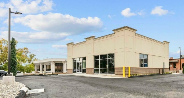 Listing Image #1 - Retail for lease at 262 Connecticut Boulevard, East Hartford CT 06108 Listing Image #1 - Retail for lease at 262 Connecticut Boulevard, East Hartford CT 06108