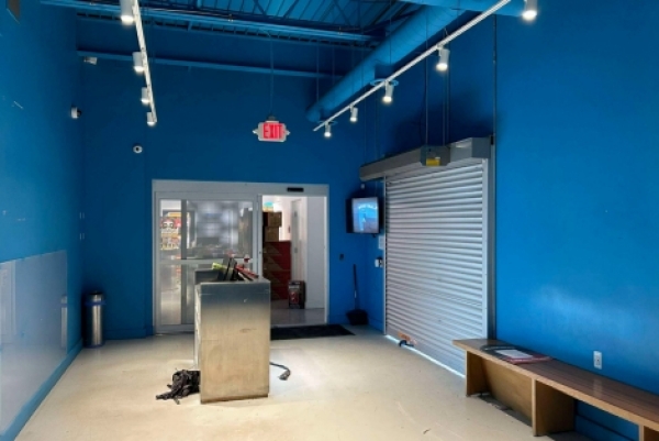 Listing Image #5 - Retail for lease at 6030 East Eight Mile Road, Detroit MI 48234 Listing Image #5 - Retail for lease at 6030 East Eight Mile Road, Detroit MI 48234