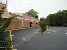 Listing Image #2 - Retail for lease at 1711 Market (suite B) Street, Pascagoula MS 39567