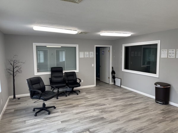 Listing Image #3 - Industrial for lease at 1069 County Rd 900 E, Champaign IL 61822 Listing Image #3 - Industrial for lease at 1069 County Rd 900 E, Champaign IL 61822