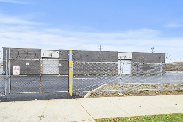 Listing Image #1 - Industrial for lease at 3605 W 63rd Street, Chicago IL 60029 Listing Image #1 - Industrial for lease at 3605 W 63rd Street, Chicago IL 60029