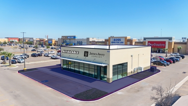 Listing Image #2 - Retail for lease at 530 N Jackson Road, Pharr TX 78577 Listing Image #2 - Retail for lease at 530 N Jackson Road, Pharr TX 78577