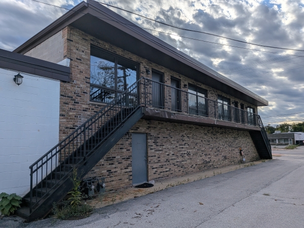 Listing Image #2 - Office for lease at 15331 S Cicero Ave, Oak Forest IL 60452 Listing Image #2 - Office for lease at 15331 S Cicero Ave, Oak Forest IL 60452