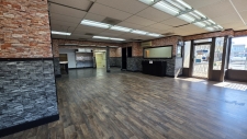 Listing Image #3 - Retail for lease at 2050 Lancaster Drive NE, Salem OR 97305