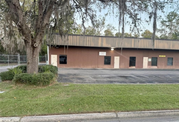 Listing Image #2 - Industrial for lease at 4651 NW 6th Street , A/B, Gainesville FL 32609 Listing Image #2 - Industrial for lease at 4651 NW 6th Street , A/B, Gainesville FL 32609