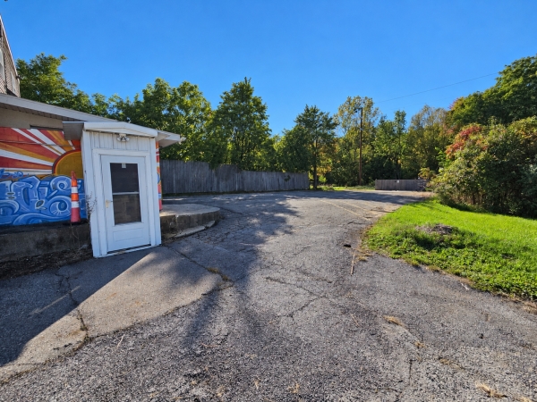 Listing Image #4 - Retail for lease at 8314 Portage Road, Portage MI 49002