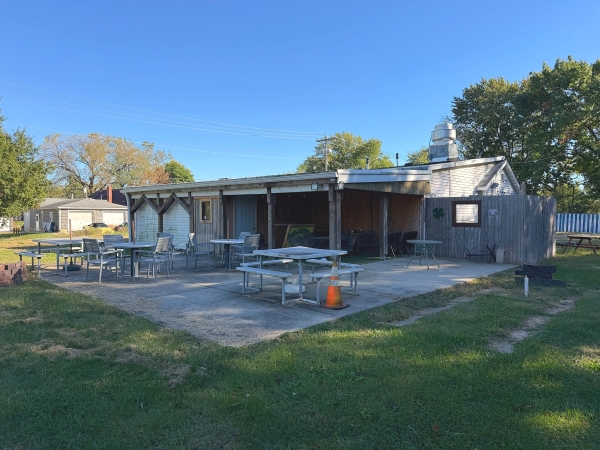 Listing Image #3 - Retail for lease at 2249 N 3rd St, Springfield IL 62702