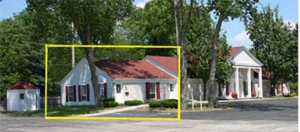 Listing Image #1 - Office for lease at 2080 Hemmeter, Saginaw MI 48609