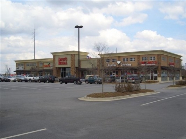 Listing Image #1 - Shopping Center for lease at 850 Epps Bridge Pkwy, Athens GA 30606