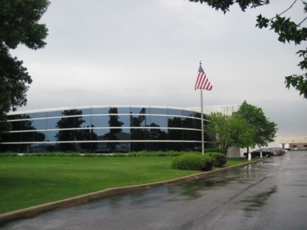 Listing Image #1 - Industrial for lease at 311 Gilman Ave., Wheeling IL 60090