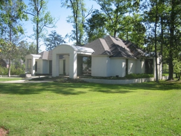Listing Image #1 - Office for lease at 1221 O'Neal Lane, Baton Rouge LA 70816