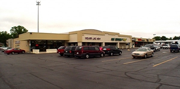 Listing Image #1 - Retail for lease at 5035 State Street, Saginw MI 48603