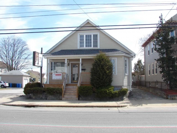 Listing Image #1 - Office for sale at 1578, Cranston RI 02920 Listing Image #1 - Office for sale at 1578, Cranston RI 02920