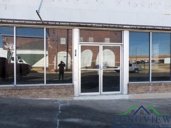 Listing Image #1 - Industrial for sale at 218-220 E NORTH STREET, Kilgore TX 75662
