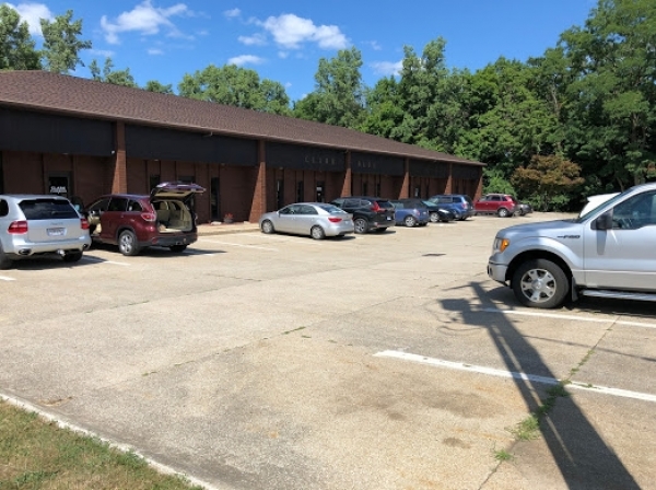 Listing Image #1 - Office for sale at 767 East Turkeyfoot Lake Rd, Akron OH 44319