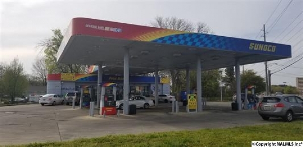 Listing Image #1 - Business for sale at 2200 UNIVERISTY DRIVE, Huntsville AL 35816