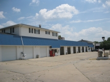 Listing Image #1 - Business for sale at 1325 1st Ave E, Newton IA 50208