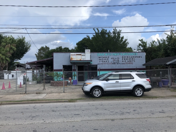 Listing Image #1 - Retail for sale at 6407 Cullen Blvd, Houston TX 77021