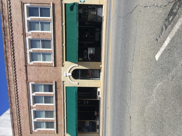 Listing Image #1 - Retail for sale at 215 E 2nd Street, Tifton GA 31794