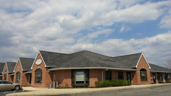 Listing Image #1 - Office for sale at 19627 S LaGrange Rd, Mokena IL 60448