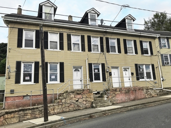 Listing Image #1 - Multi-family for sale at 911-915 Wyandotte St, Bethlehem PA 18015