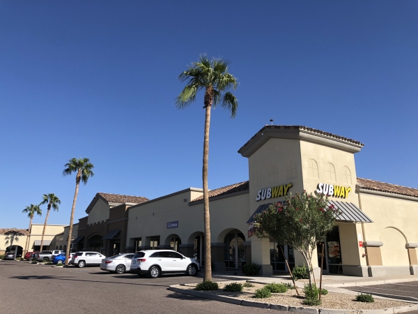 Listing Image #1 - Retail for sale at 7641 E Guadalupe Road, Mesa AZ 85212