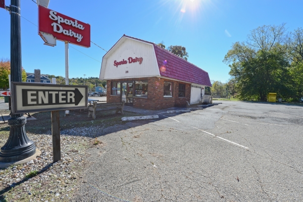 Listing Image #1 - Retail for sale at 28 Sparta ave, Sparta Township NJ 07871