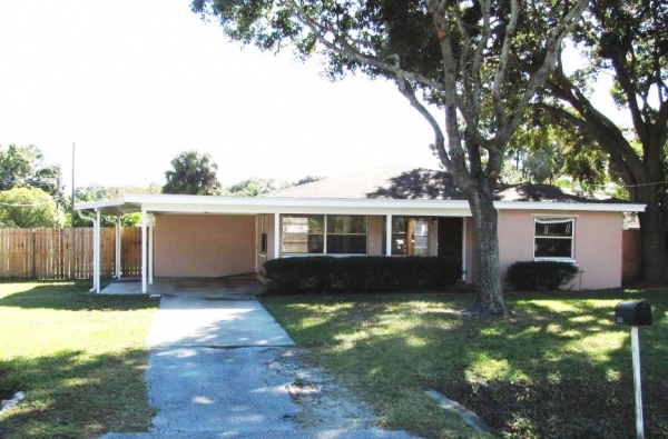 Listing Image #1 - Single Family for sale at 3416 W Gray St, Tampa FL 33609