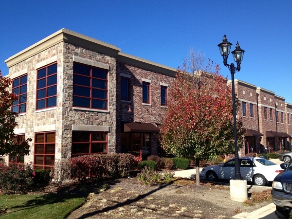 Listing Image #1 - Office for sale at 814 W. Bartlett Road, Bartlett IL 60103