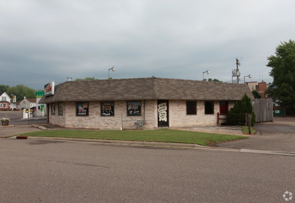 Listing Image #2 - Business for sale at 970 Newton Street, Baldwin WI 54002