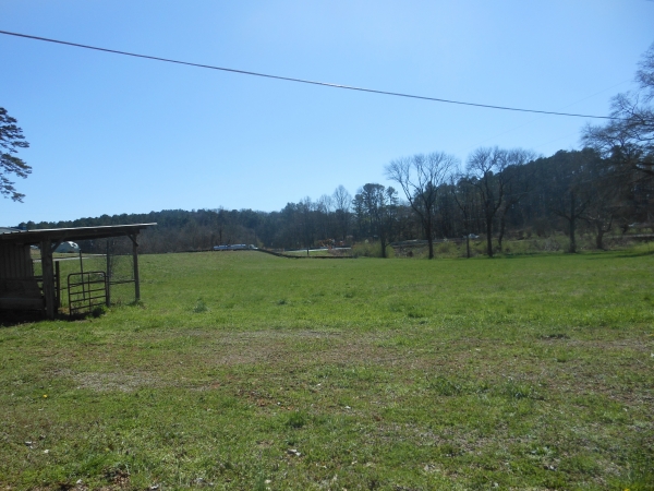 Listing Image #1 - Land for sale at Joe Frank Harris Pky and Lipscomb Circle, Cartersville GA 30121
