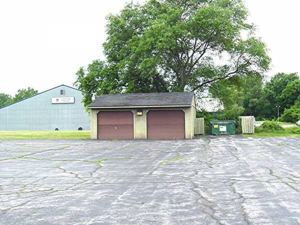 Listing Image #2 - Office for sale at 170 St Andrews Road, Saginaw MI 48638