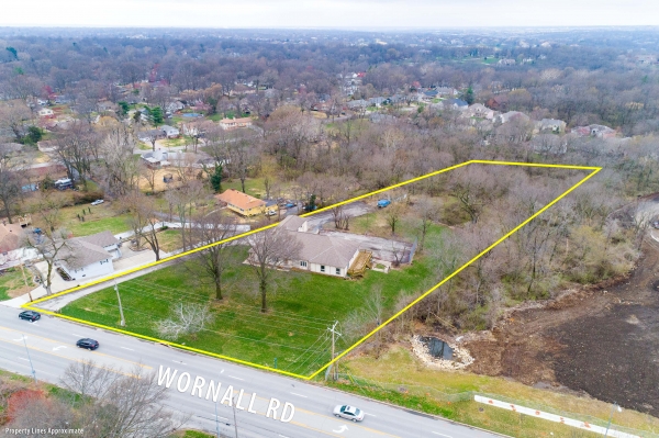 Listing Image #1 - Single Family for sale at 10800 Wornall Road, Kansas City MO 64114 Listing Image #1 - Single Family for sale at 10800 Wornall Road, Kansas City MO 64114